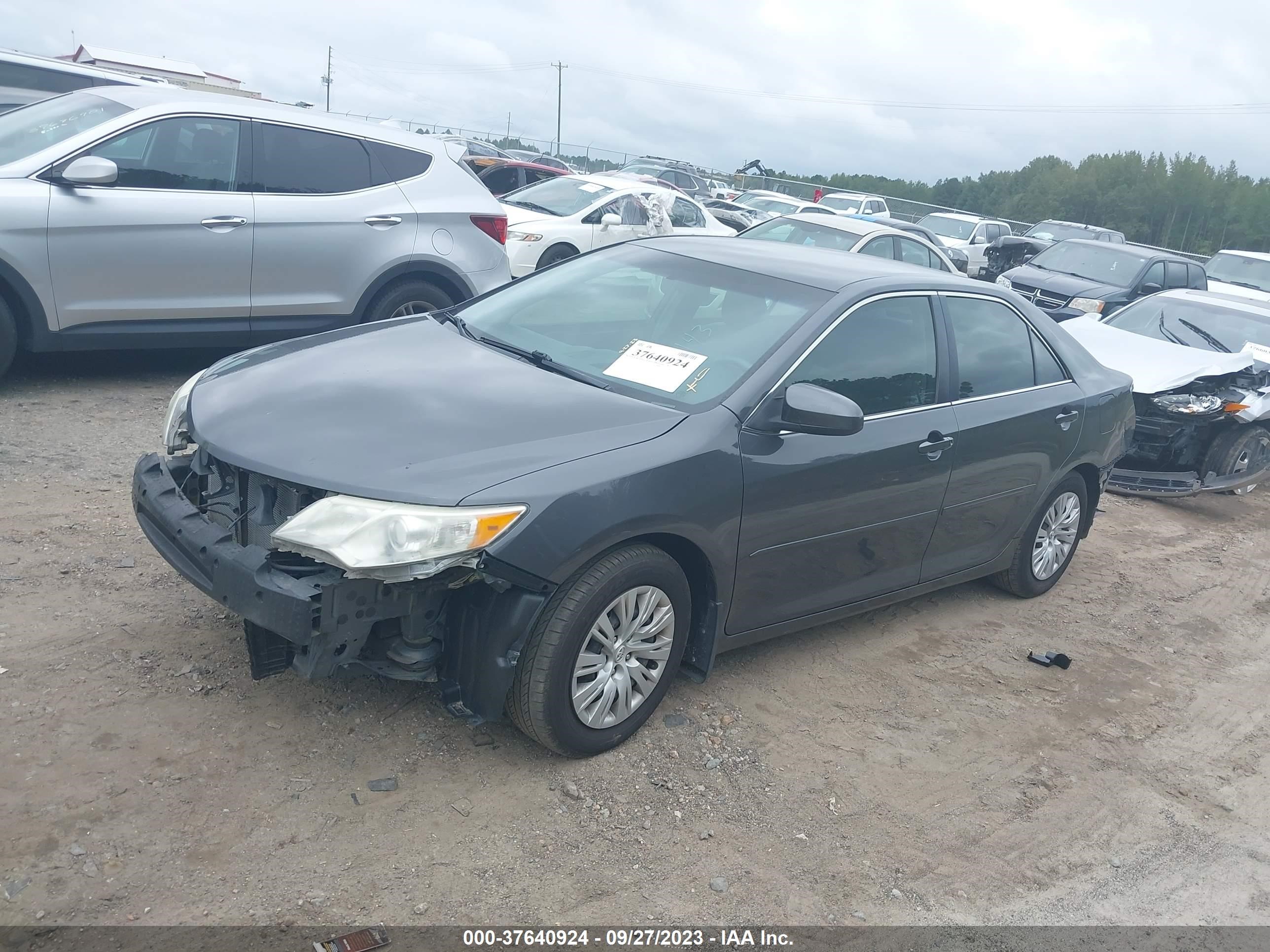 Photo 1 VIN: 4T1BF1FK9CU619064 - TOYOTA CAMRY 