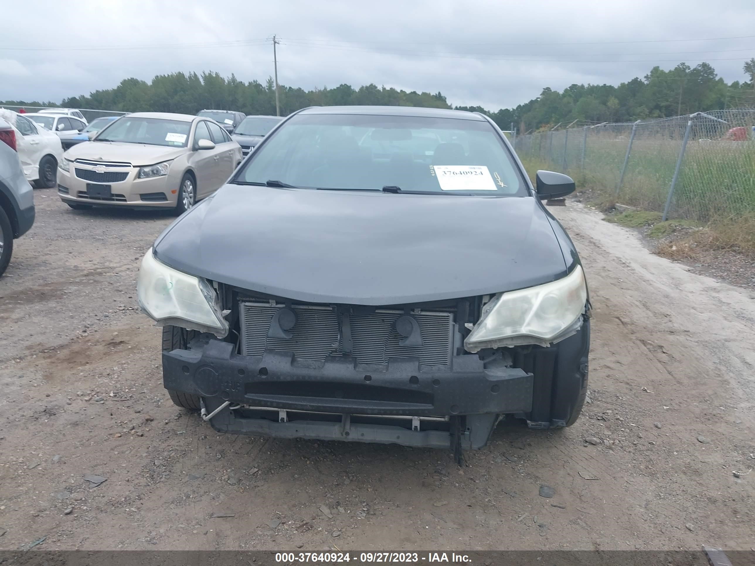 Photo 5 VIN: 4T1BF1FK9CU619064 - TOYOTA CAMRY 