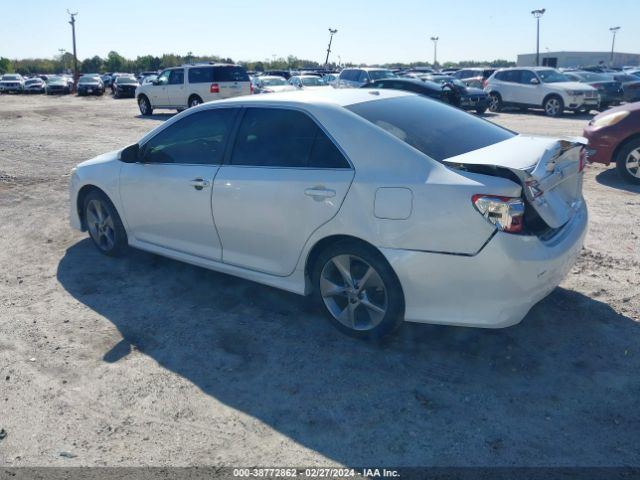 Photo 2 VIN: 4T1BF1FK9CU621753 - TOYOTA CAMRY 