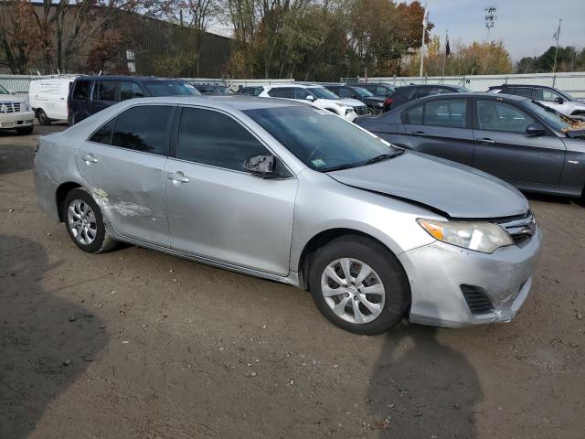 Photo 3 VIN: 4T1BF1FK9DU221810 - TOYOTA CAMRY L 