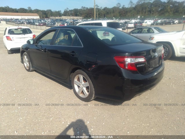 Photo 2 VIN: 4T1BF1FK9DU225792 - TOYOTA CAMRY 