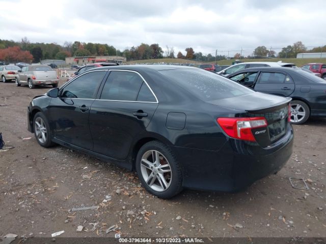 Photo 2 VIN: 4T1BF1FK9DU233245 - GMC ACADIA 