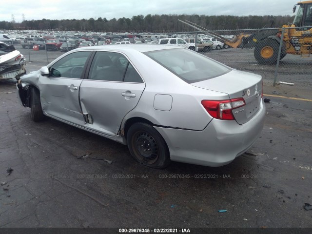 Photo 2 VIN: 4T1BF1FK9DU237277 - TOYOTA CAMRY 