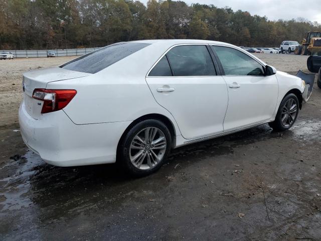 Photo 2 VIN: 4T1BF1FK9DU250448 - TOYOTA CAMRY 