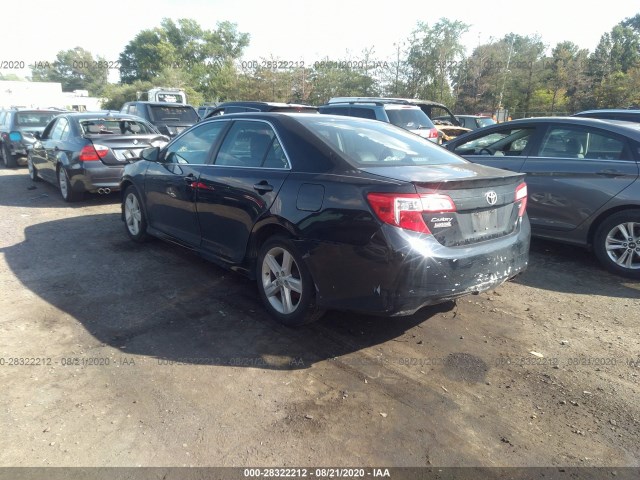 Photo 2 VIN: 4T1BF1FK9DU250806 - TOYOTA CAMRY 