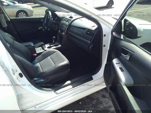 Photo 4 VIN: 4T1BF1FK9DU661266 - TOYOTA CAMRY 