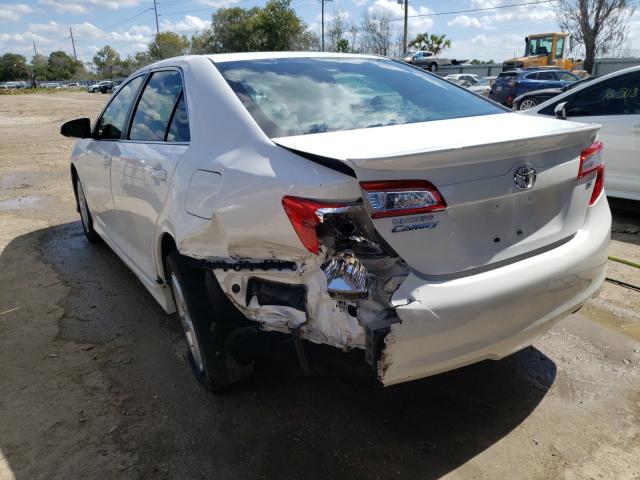 Photo 2 VIN: 4T1BF1FK9DU705606 - TOYOTA CAMRY L 