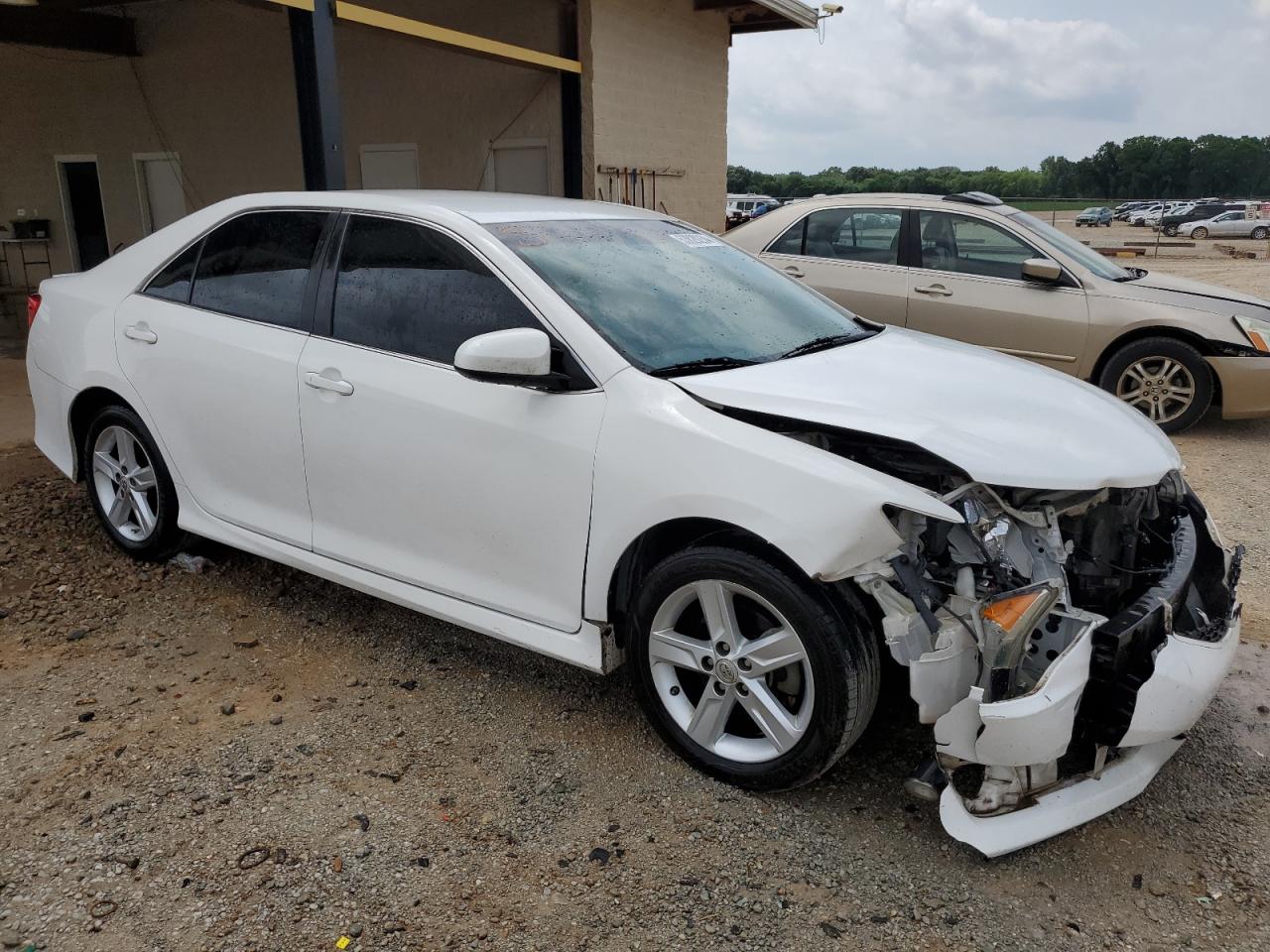 Photo 3 VIN: 4T1BF1FK9DU716721 - TOYOTA CAMRY 