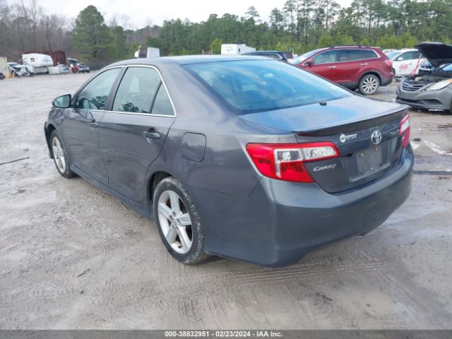 Photo 2 VIN: 4T1BF1FK9DU718324 - TOYOTA CAMRY 