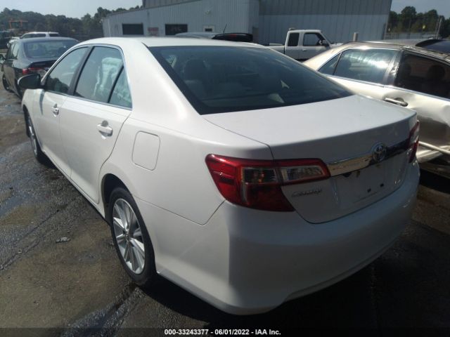 Photo 2 VIN: 4T1BF1FK9DU724950 - TOYOTA CAMRY 