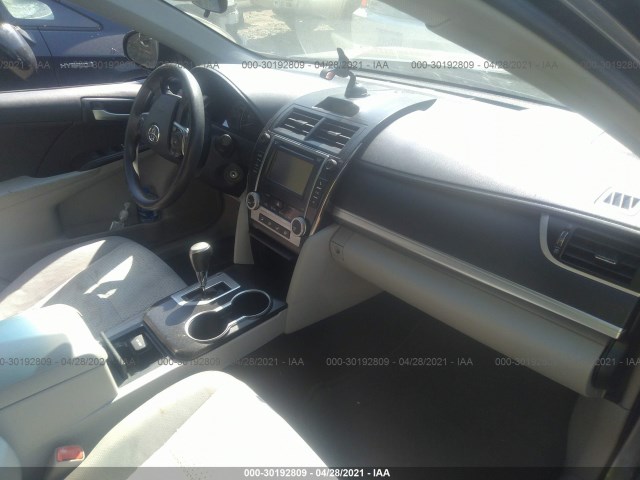 Photo 4 VIN: 4T1BF1FK9EU302694 - TOYOTA CAMRY 