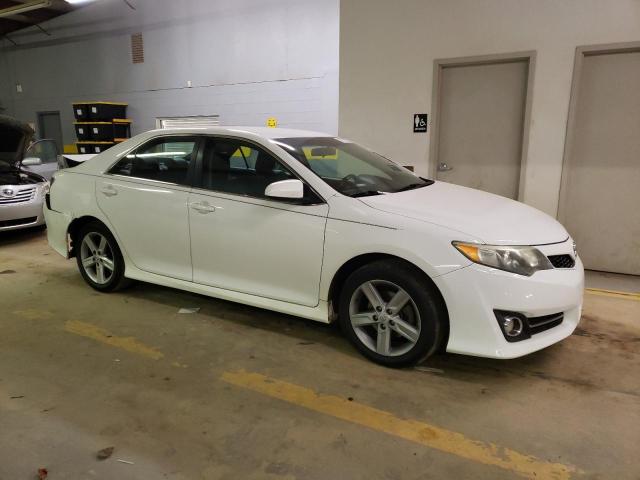 Photo 3 VIN: 4T1BF1FK9EU333217 - TOYOTA CAMRY L 