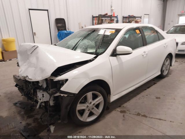 Photo 1 VIN: 4T1BF1FK9EU334660 - TOYOTA CAMRY 