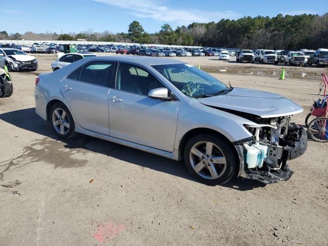 Photo 3 VIN: 4T1BF1FK9EU396799 - TOYOTA CAMRY L 