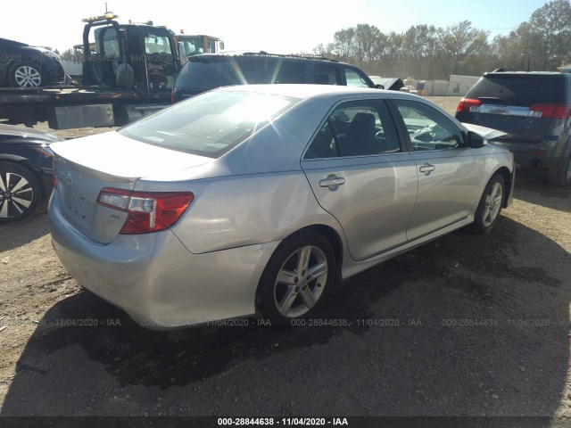 Photo 3 VIN: 4T1BF1FK9EU398763 - TOYOTA CAMRY 