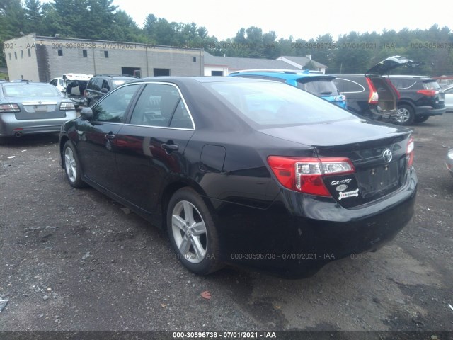 Photo 2 VIN: 4T1BF1FK9EU400642 - TOYOTA CAMRY 