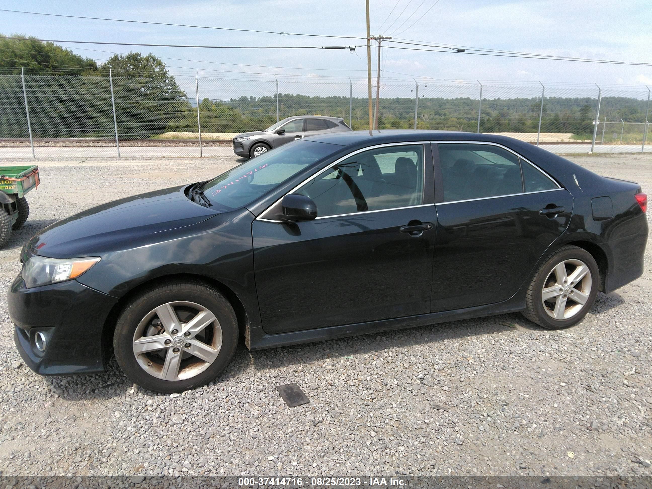 Photo 13 VIN: 4T1BF1FK9EU435178 - TOYOTA CAMRY 