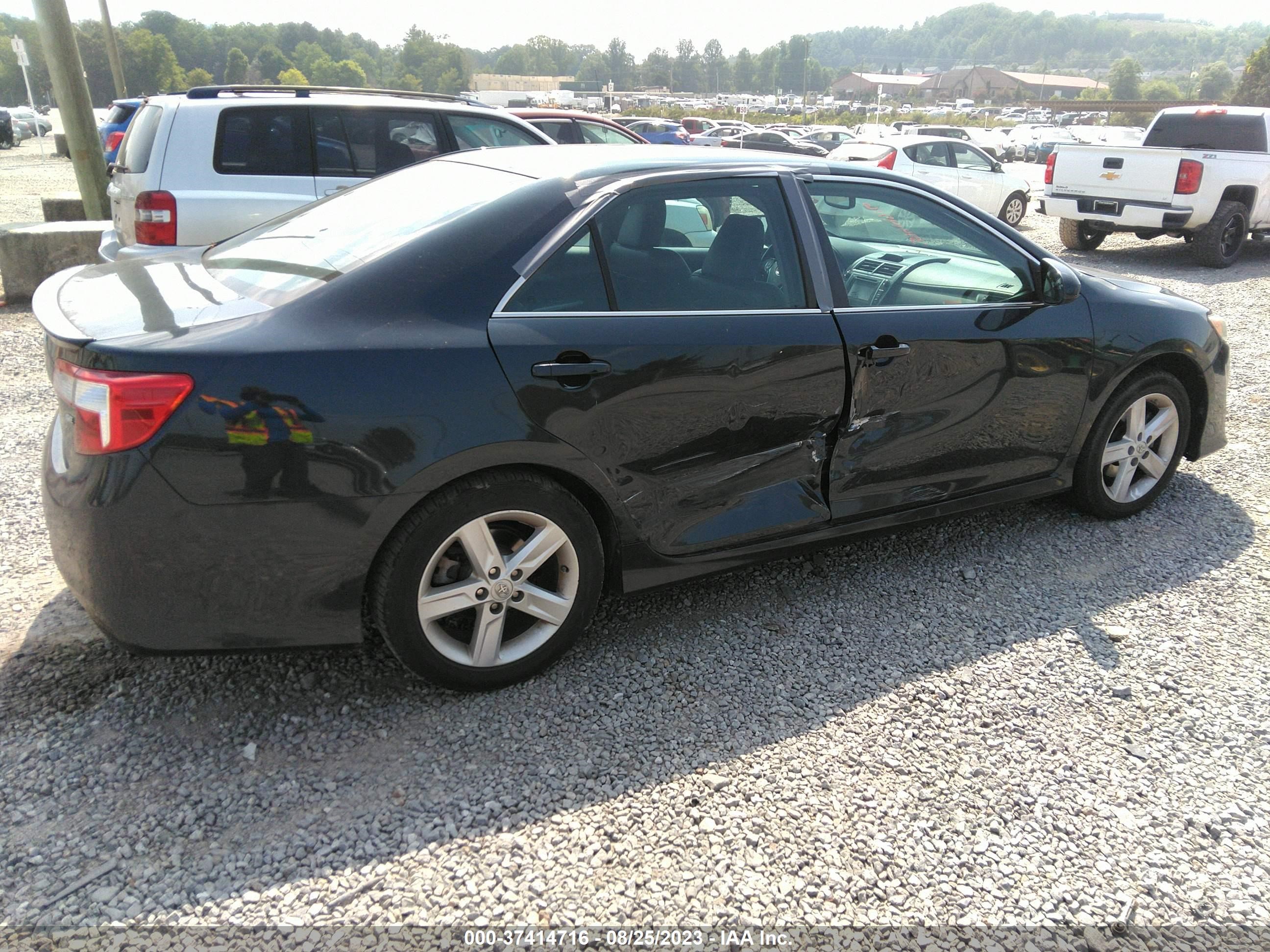 Photo 3 VIN: 4T1BF1FK9EU435178 - TOYOTA CAMRY 