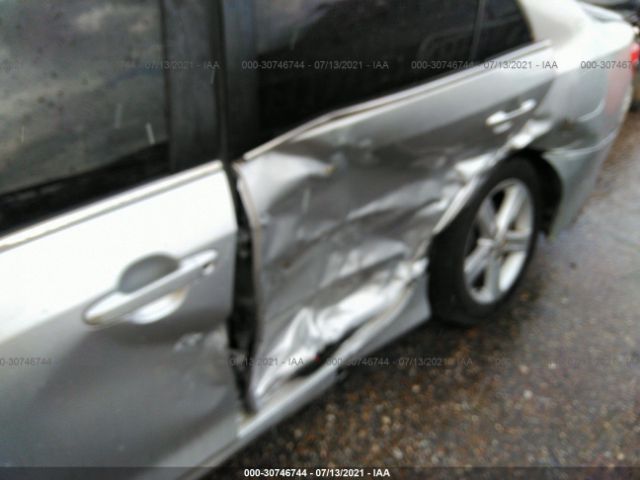 Photo 5 VIN: 4T1BF1FK9EU451204 - TOYOTA CAMRY 