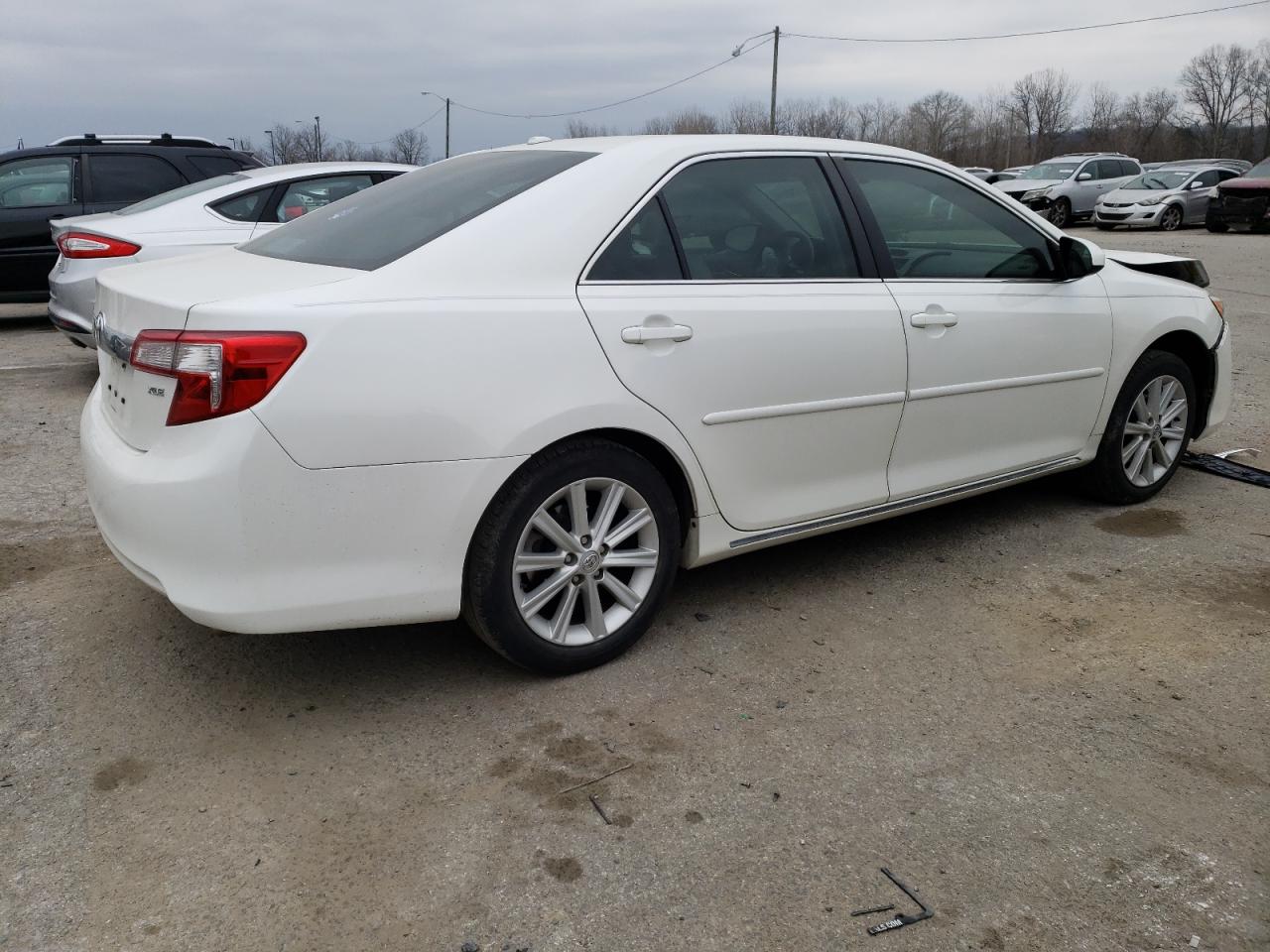 Photo 2 VIN: 4T1BF1FK9EU455348 - TOYOTA CAMRY 