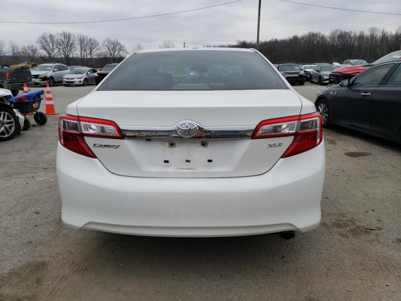 Photo 5 VIN: 4T1BF1FK9EU455348 - TOYOTA CAMRY 