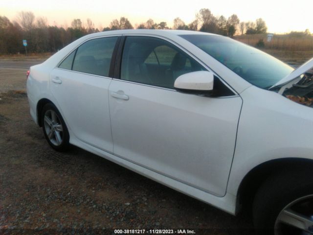 Photo 5 VIN: 4T1BF1FK9EU750434 - TOYOTA CAMRY 