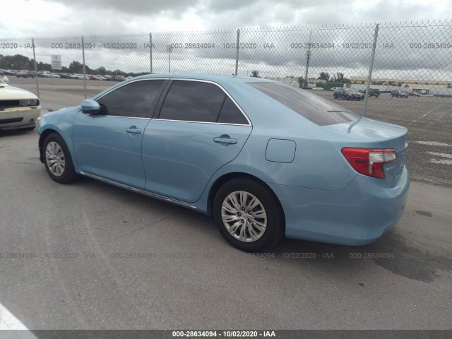 Photo 2 VIN: 4T1BF1FK9EU755780 - TOYOTA CAMRY 