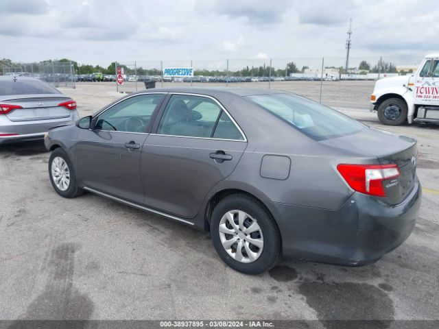 Photo 2 VIN: 4T1BF1FK9EU790447 - TOYOTA CAMRY 