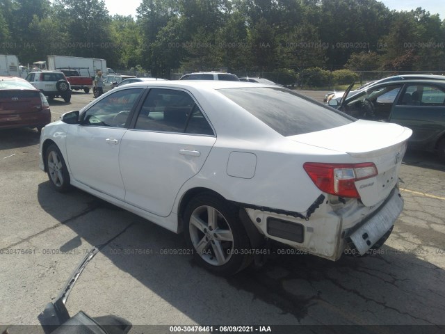 Photo 2 VIN: 4T1BF1FK9EU795101 - TOYOTA CAMRY 