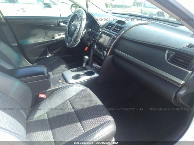 Photo 4 VIN: 4T1BF1FK9EU795101 - TOYOTA CAMRY 