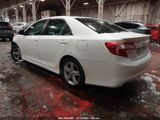 Photo 2 VIN: 4T1BF1FK9EU803102 - TOYOTA CAMRY 