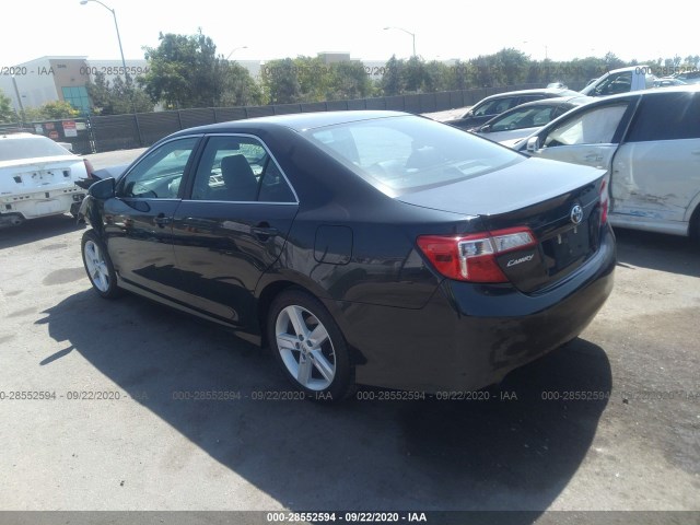 Photo 2 VIN: 4T1BF1FK9EU833037 - TOYOTA CAMRY 