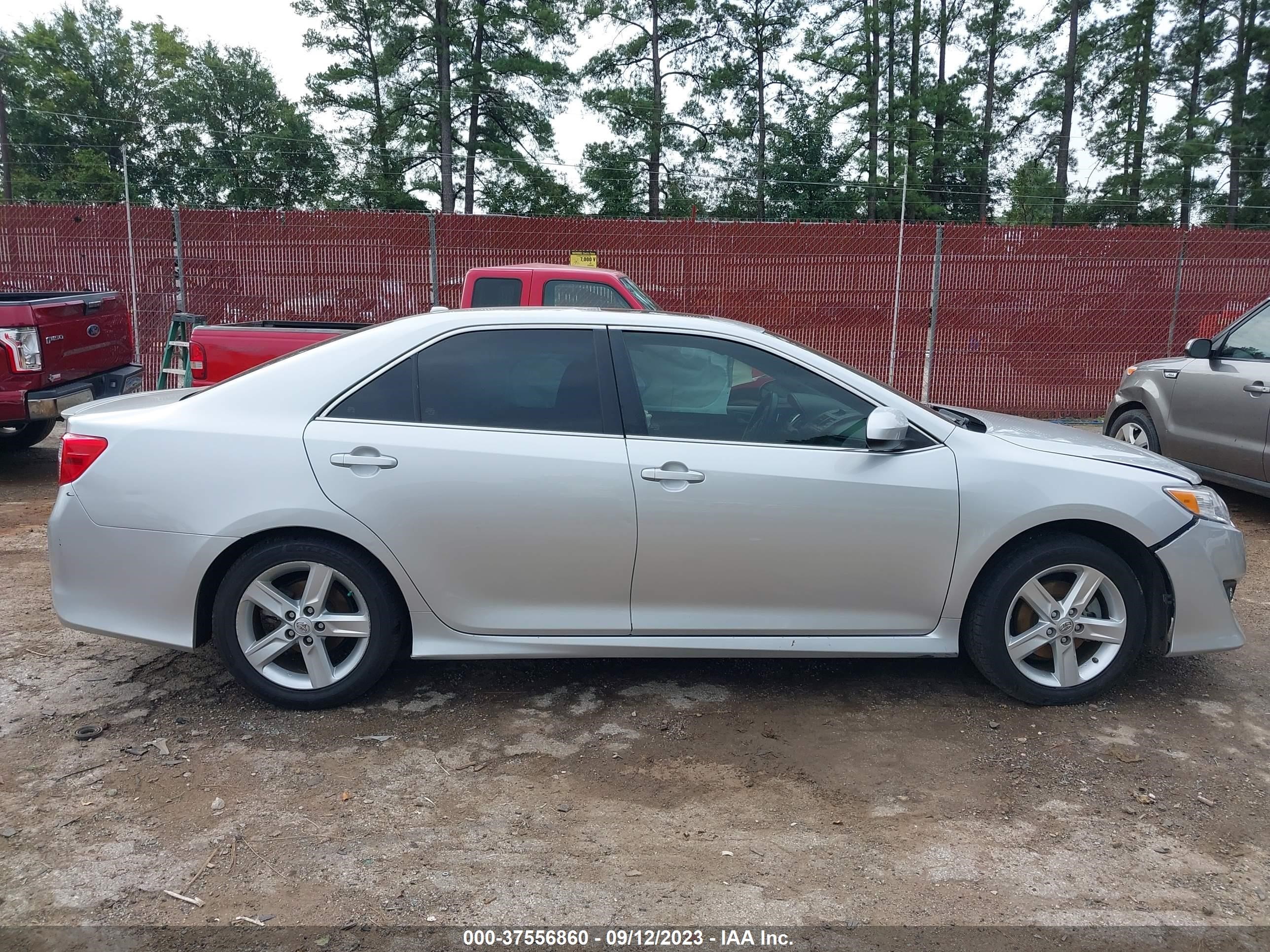 Photo 12 VIN: 4T1BF1FK9EU839632 - TOYOTA CAMRY 