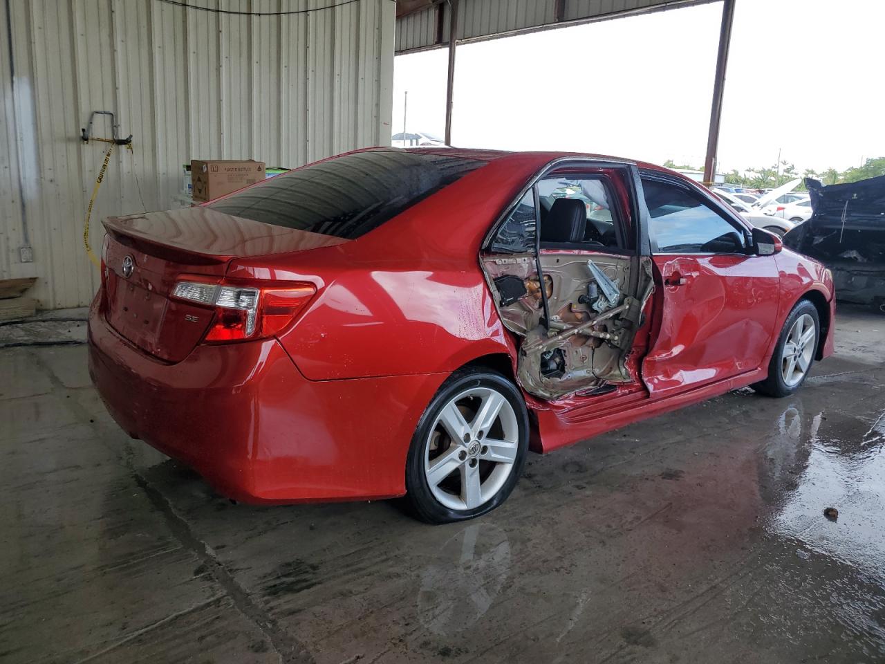 Photo 2 VIN: 4T1BF1FK9EU867396 - TOYOTA CAMRY 