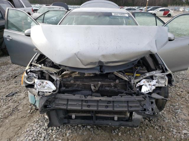 Photo 6 VIN: 4T1BF1FK9FU017561 - TOYOTA CAMRY LE 