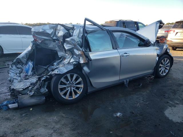 Photo 2 VIN: 4T1BF1FK9FU910751 - TOYOTA CAMRY LE 