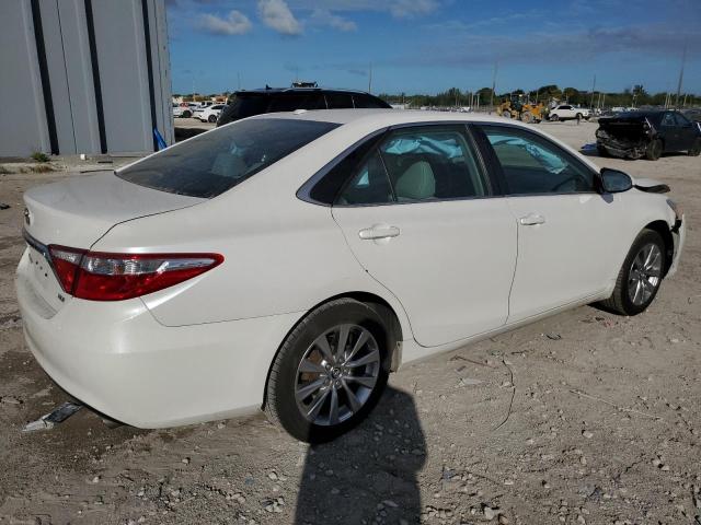 Photo 2 VIN: 4T1BF1FK9FU915111 - TOYOTA CAMRY LE 