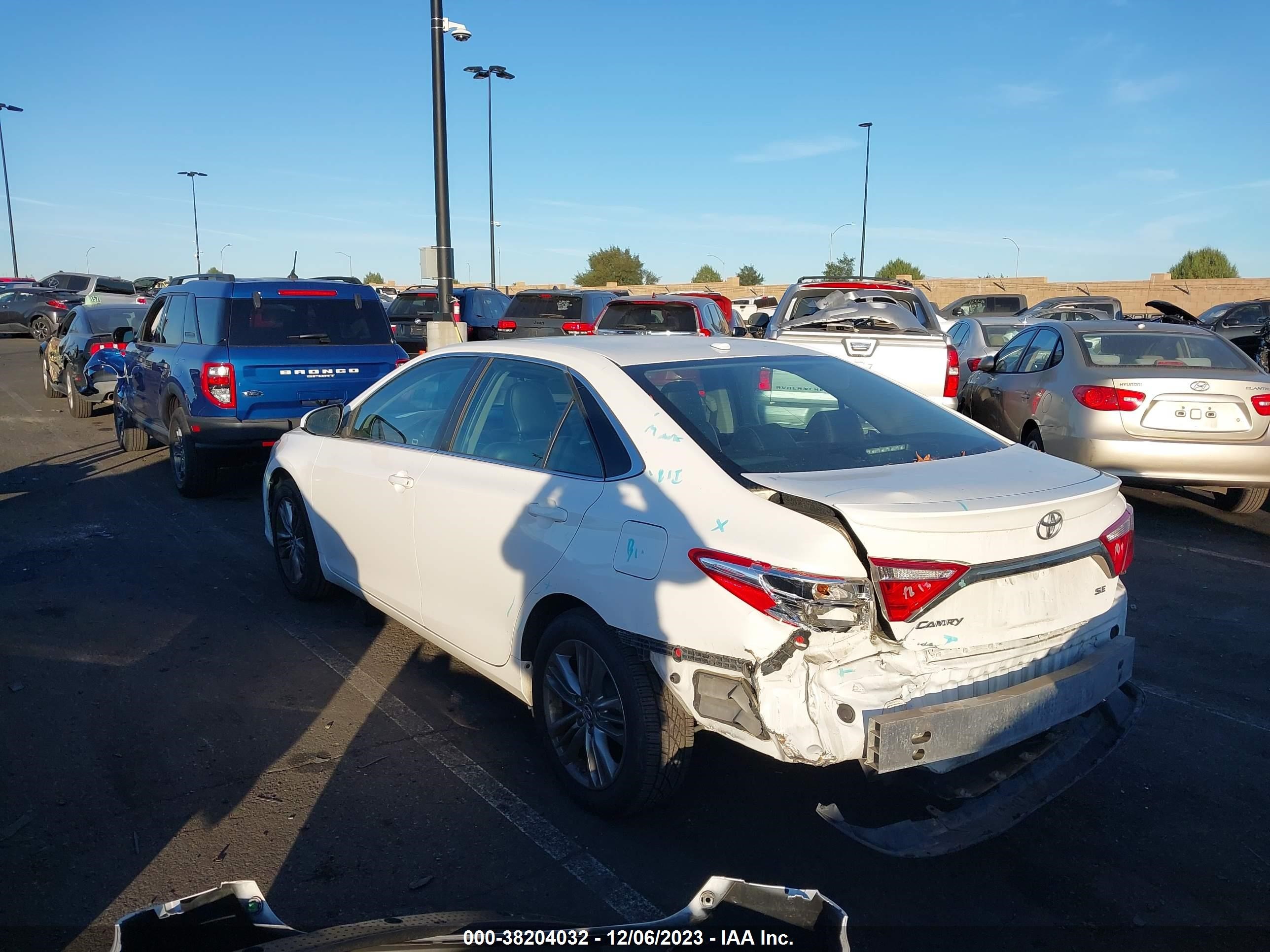 Photo 2 VIN: 4T1BF1FK9GU126605 - TOYOTA CAMRY 