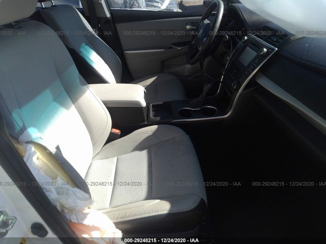 Photo 4 VIN: 4T1BF1FK9GU200086 - TOYOTA CAMRY 