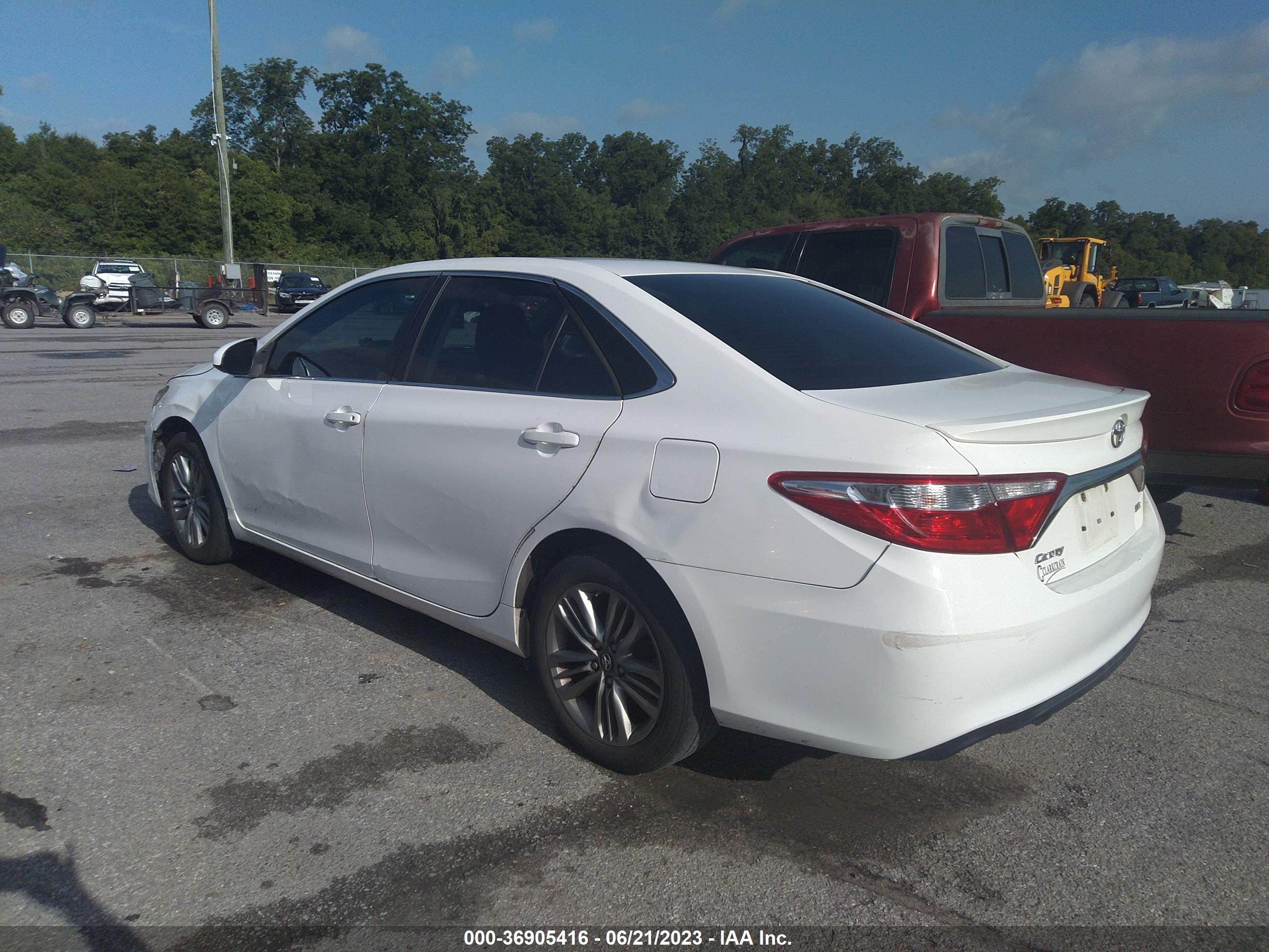 Photo 3 VIN: 4T1BF1FK9GU202310 - TOYOTA CAMRY 