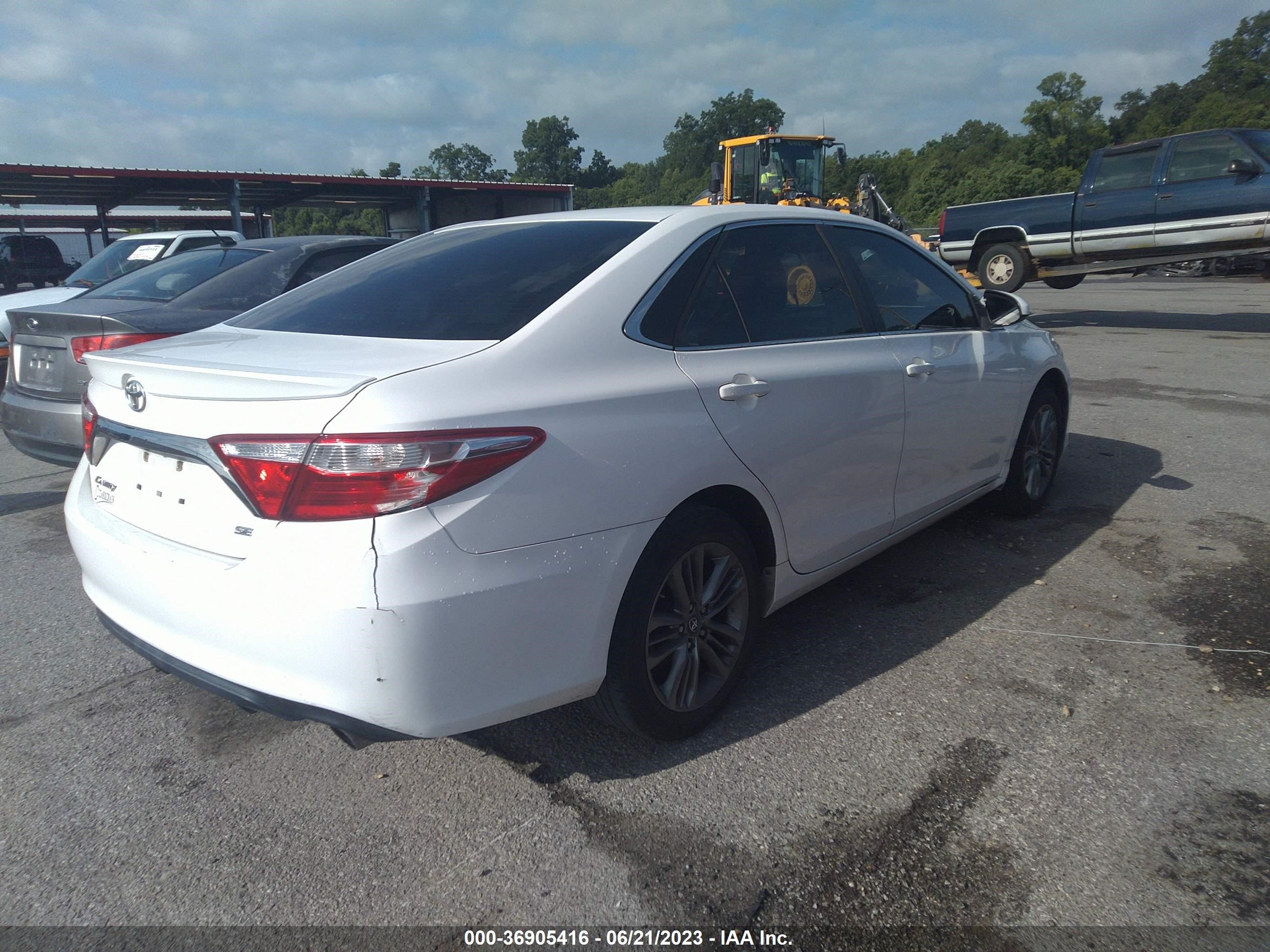 Photo 4 VIN: 4T1BF1FK9GU202310 - TOYOTA CAMRY 