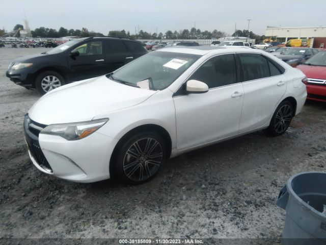 Photo 1 VIN: 4T1BF1FK9GU511470 - TOYOTA CAMRY 