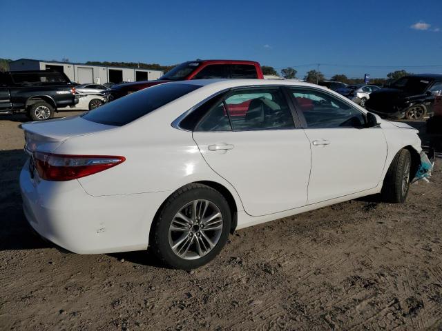 Photo 2 VIN: 4T1BF1FK9HU388237 - TOYOTA CAMRY 