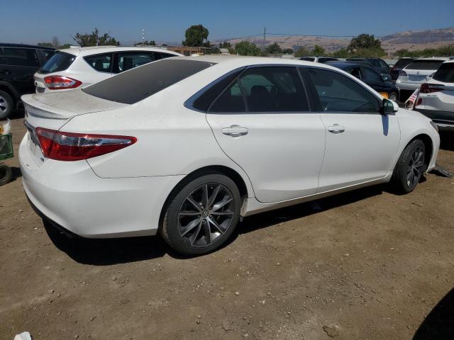 Photo 2 VIN: 4T1BF1FK9HU647325 - TOYOTA CAMRY LE 