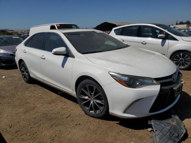 Photo 3 VIN: 4T1BF1FK9HU647325 - TOYOTA CAMRY LE 