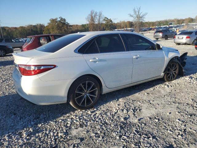 Photo 2 VIN: 4T1BF1FK9HU686996 - TOYOTA CAMRY LE 