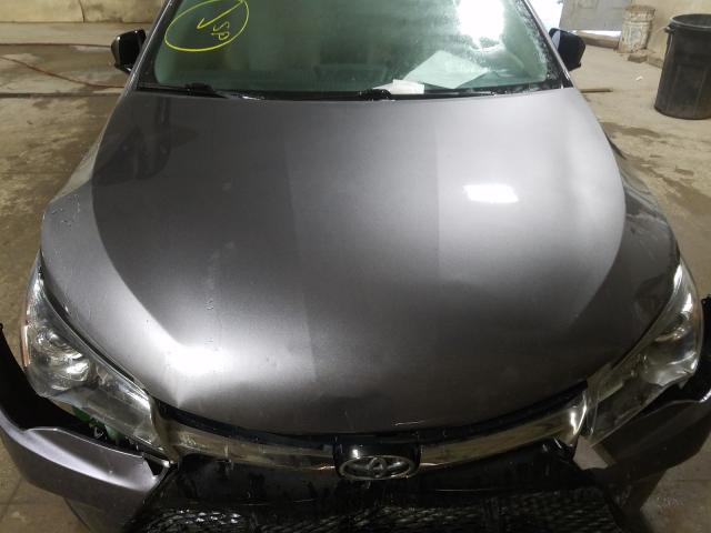 Photo 6 VIN: 4T1BF1FK9HU749711 - TOYOTA CAMRY LE 