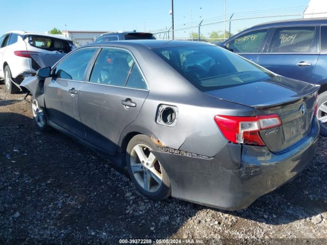 Photo 2 VIN: 4T1BF1FKXCU013630 - TOYOTA CAMRY 