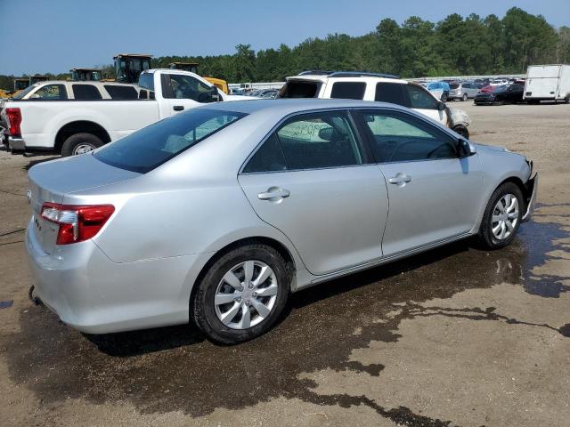 Photo 2 VIN: 4T1BF1FKXCU033019 - TOYOTA CAMRY BASE 