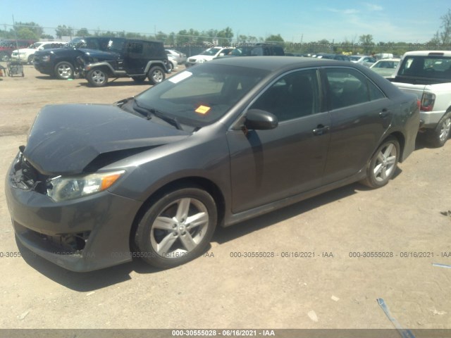 Photo 1 VIN: 4T1BF1FKXCU047406 - TOYOTA CAMRY 